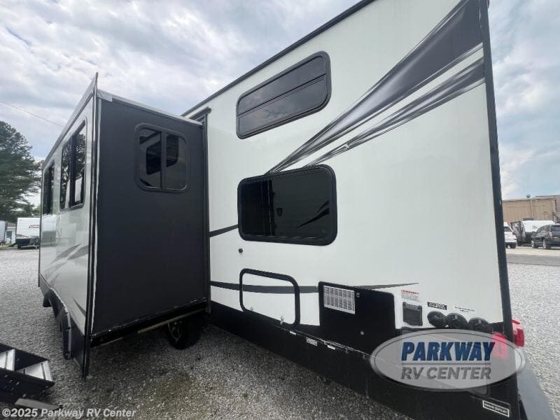 Used 2018 Coachmen Spirit Ultra Lite 2963BH available in Ringgold, Georgia