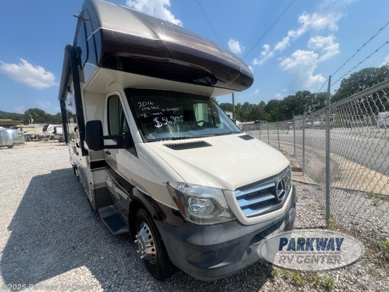 Email now about this 2017 Forest River Sunseeker MBS 2400R! Used 2017 Forest River Sunseeker MBS 2400R available in Ringgold, Georgia