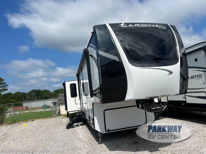 Contact us now about this 2022 Forest River Cardinal Luxury 390FBX! 2022 Cardinal Luxury 390FBX by Forest River from Parkway RV Center in Ringgold, Georgia