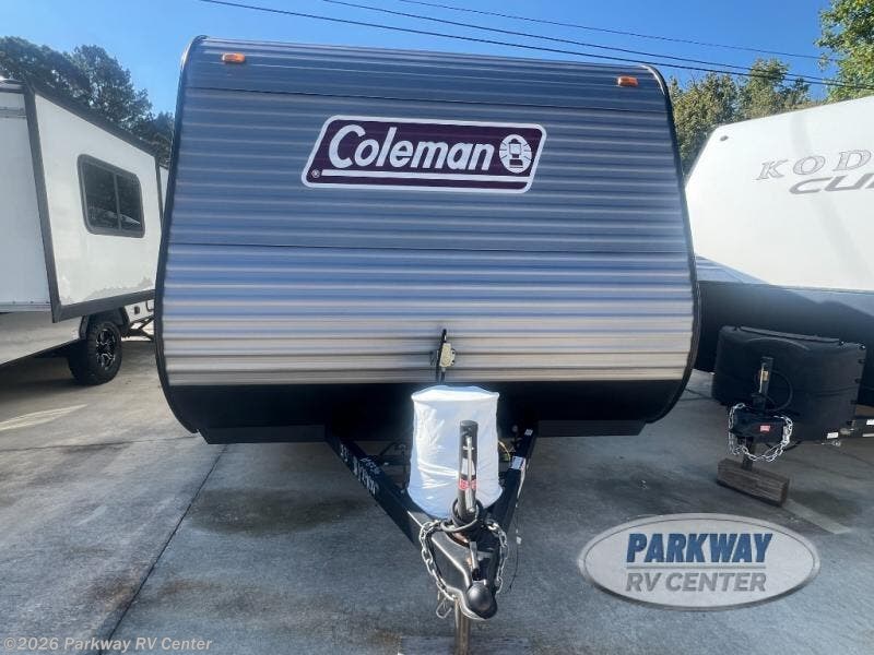 Contact us now about this 2023 Coleman 17B! 2023 17B by Coleman from Parkway RV Center in Ringgold, Georgia