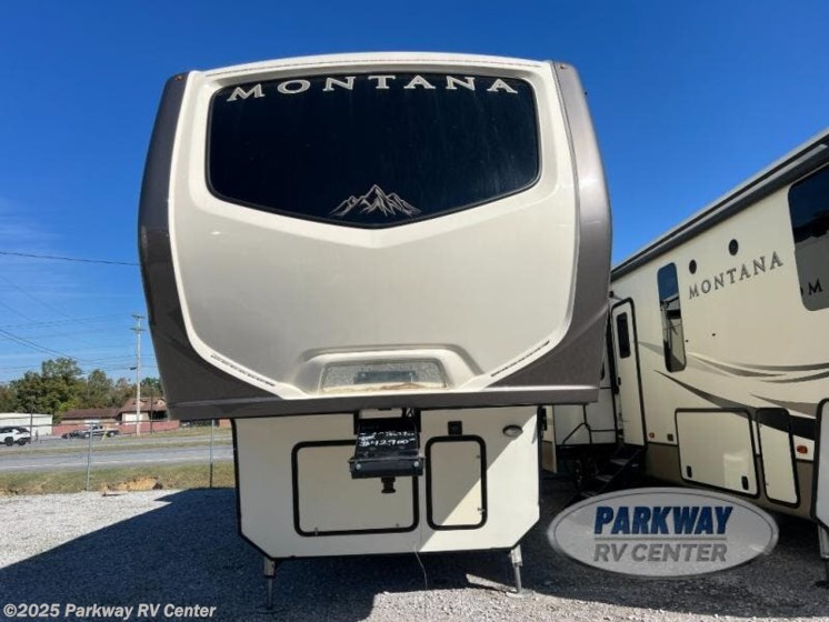 Email now about this 2017 Keystone Montana 3921 FB! Used 2017 Keystone Montana 3921 FB available in Ringgold, Georgia