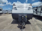 Call now about this 2022 Highland Ridge Olympia 26bh! 2022 Highland Ridge Olympia 26bh - Used Travel Trailer For Sale by Blue Compass RV South Houston in Alvin, Texas