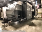 Call now about this 2026 CrossRoads Zinger 390DB! 2026 CrossRoads Zinger 390DB - New Travel Trailer For Sale by Blue Compass RV South Houston in Alvin, Texas