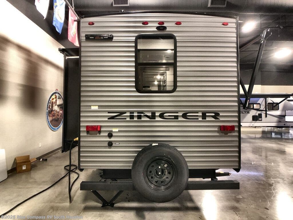 New 2026 CrossRoads Zinger 390DB available in Alvin, Texas