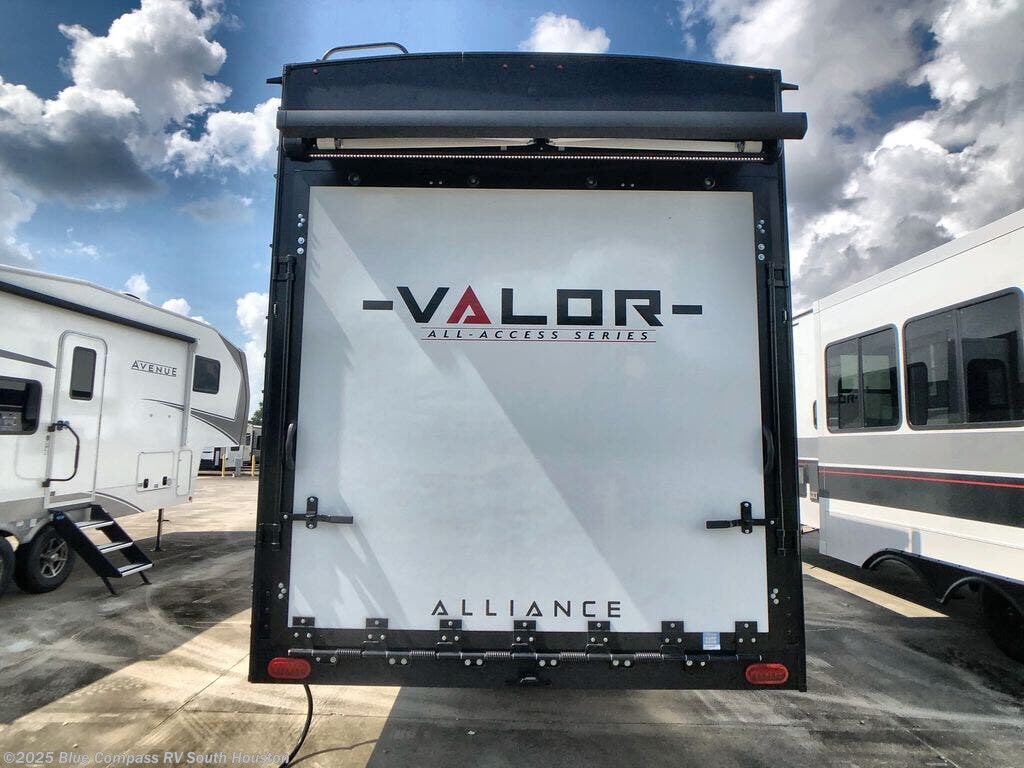 New 2026 Alliance RV Valor All-Access 32A10 available in Alvin, Texas