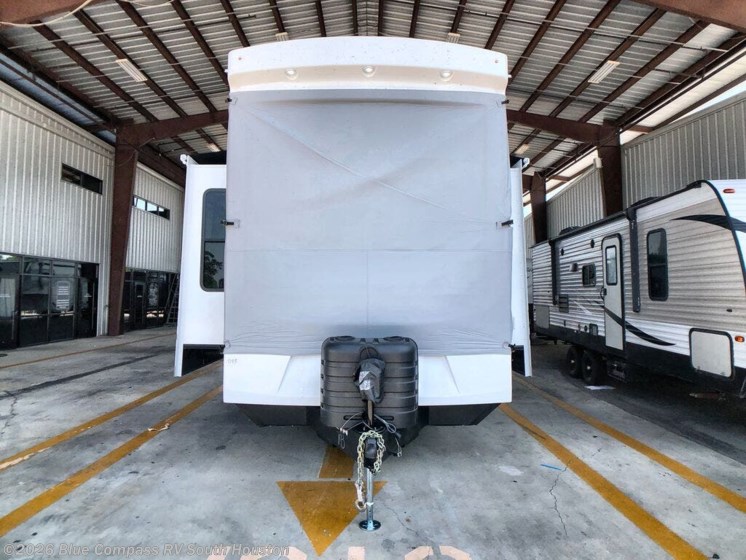 Email now about this 2026 Alliance RV Benchmark 42LFT! New 2026 Alliance RV Benchmark 42LFT available in Alvin, Texas