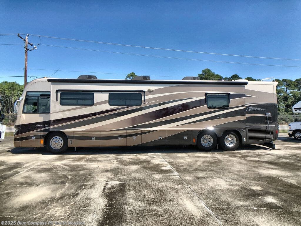 Contact us now about this 2014 Fleetwood REVOLUTION 42W! 2014 REVOLUTION 42W by Fleetwood from Blue Compass RV South Houston in Alvin, Texas