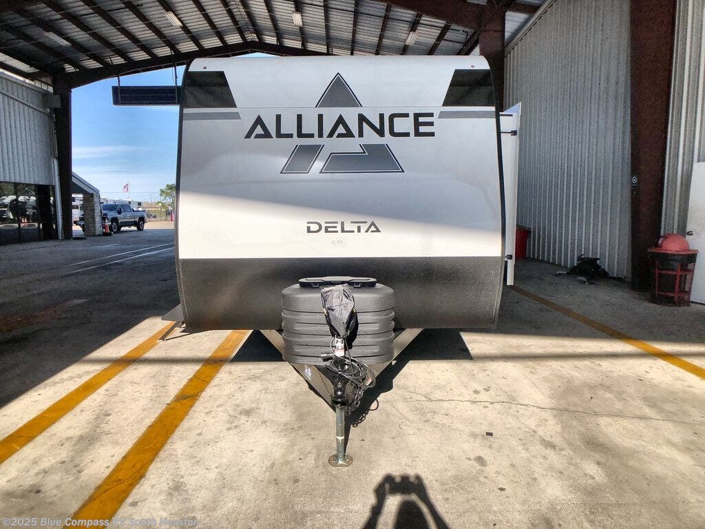 Contact us now about this 2026 Alliance RV Delta Solo BH181! 2026 Delta Solo BH181 by Alliance RV from Blue Compass RV South Houston in Alvin, Texas