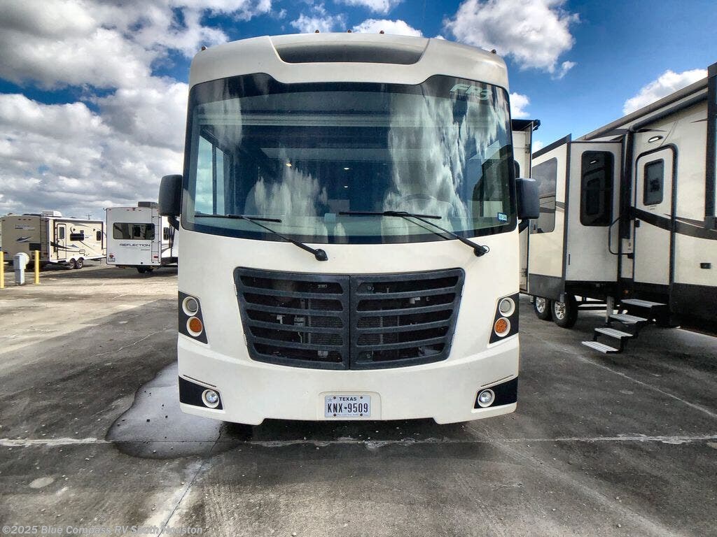 Contact us now about this 2018 Forest River FR3 32DS! 2018 FR3 32DS by Forest River from Blue Compass RV South Houston in Alvin, Texas