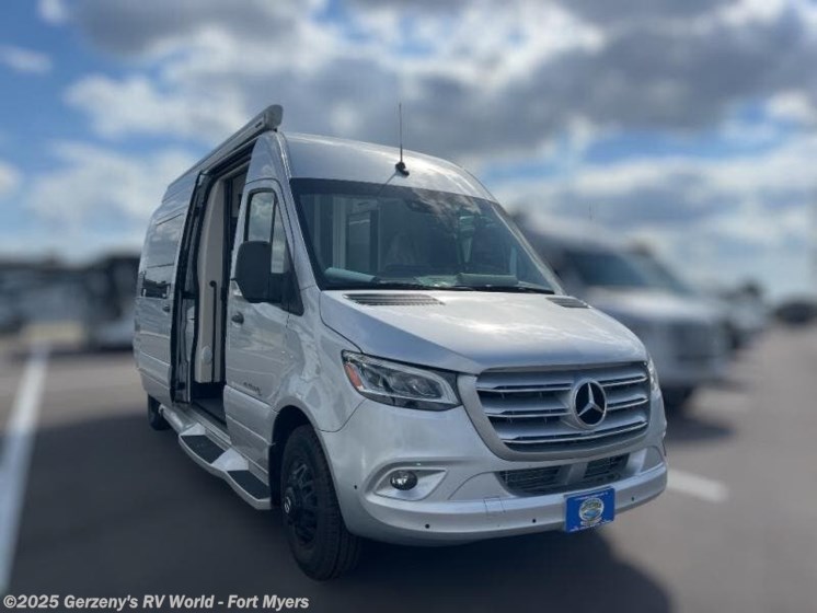 Email now about this 2025 Coachmen Galleria 24FL! New 2025 Coachmen Galleria 24FL available in Fort Myers, Florida