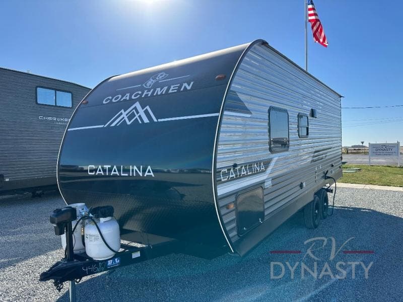 Contact us now about this 2026 Coachmen Catalina Summit Series 8 211BH! 2026 Catalina Summit Series 8 211BH by Coachmen from RV Dynasty in Bunker Hill, Indiana