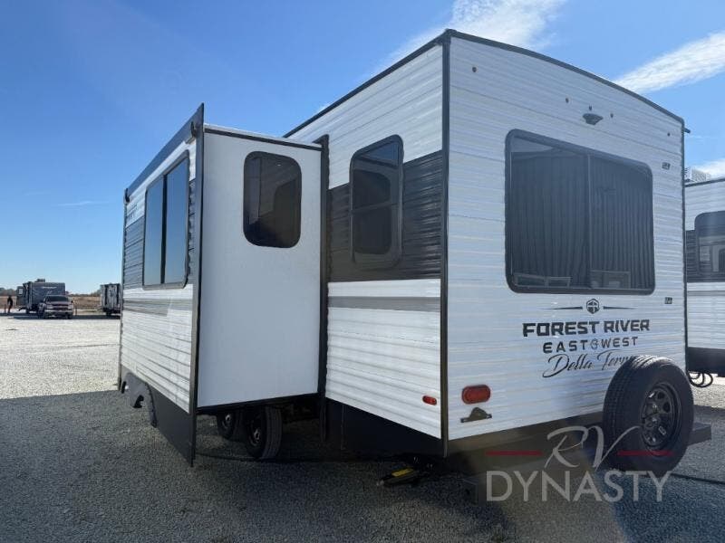 New 2026 East to West Della Terra 251RD available in Bunker Hill, Indiana