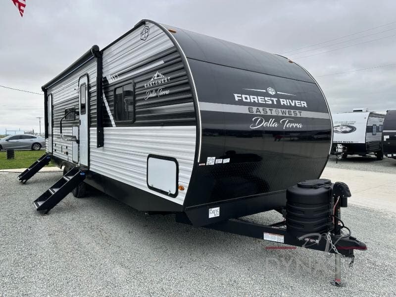 Email now about this 2026 East to West Della Terra 275BH! New 2026 East to West Della Terra 275BH available in Bunker Hill, Indiana