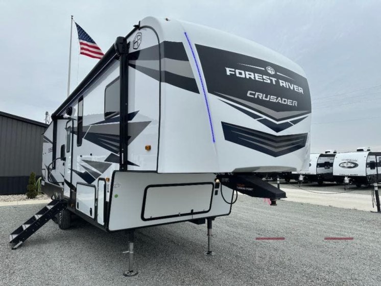 Email now about this 2025 Prime Time Crusader 295BHS! New 2025 Prime Time Crusader 295BHS available in Bunker Hill, Indiana