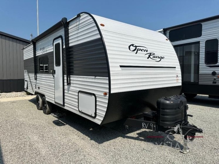 Email now about this 2026 Highland Ridge Open Range Conventional 231BH! Used 2026 Highland Ridge Open Range Conventional 231BH available in Bunker Hill, Indiana