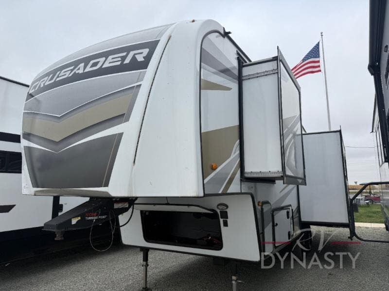Contact us now about this 2024 Prime Time Crusader 275RDD! 2024 Crusader 275RDD by Prime Time from RV Dynasty in Bunker Hill, Indiana