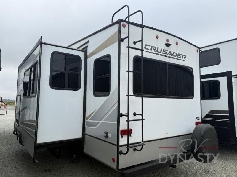 New 2024 Prime Time Crusader 275RDD available in Bunker Hill, Indiana