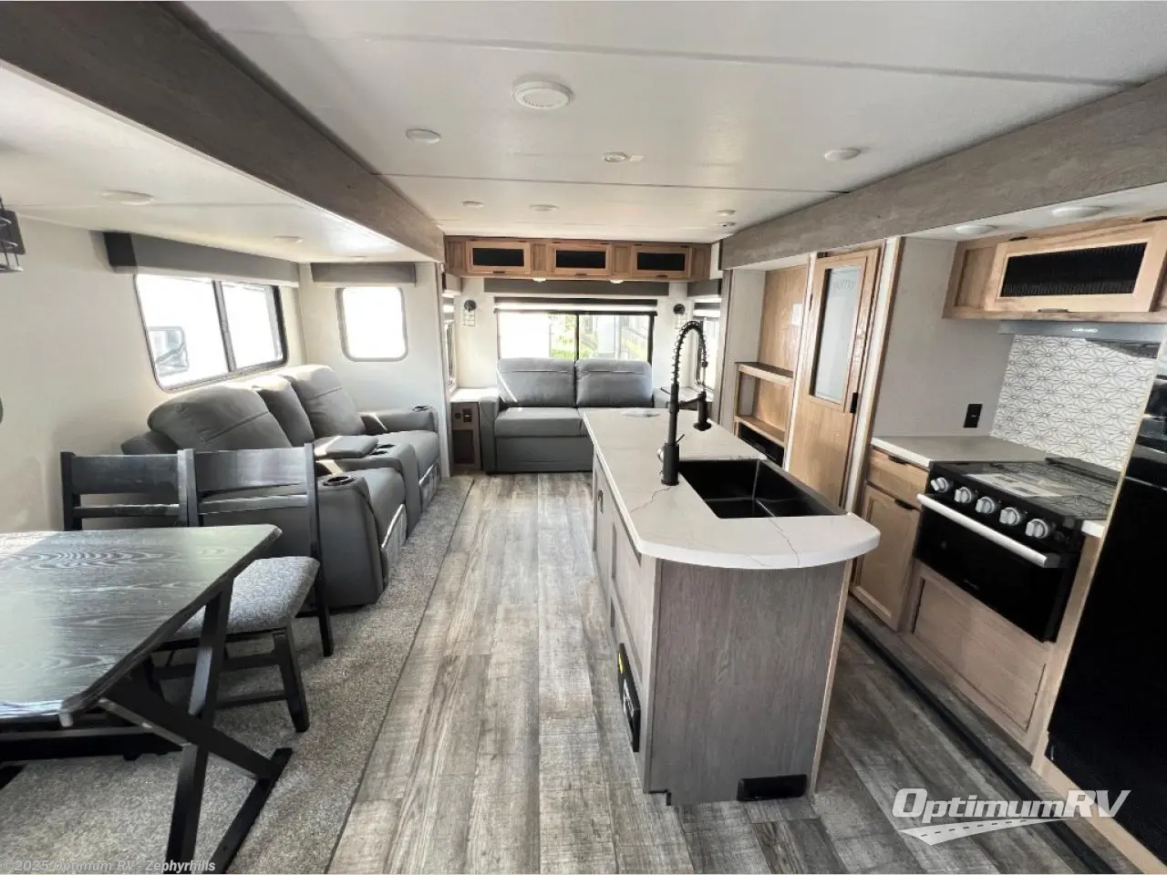 Forest River Cherokee Alpha Wolf Rl L Rv For Sale In Zephyrhills