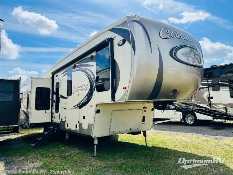 Used 2018 Palomino Columbus F340RK available in Zephyrhills, Florida