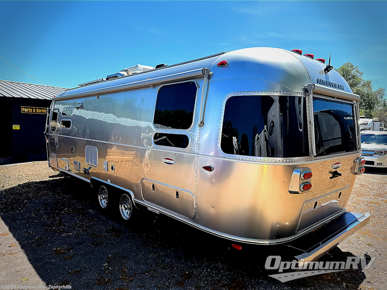 Call now about this 2017 Airstream Serenity 27FB! 2017 Airstream Serenity 27FB - Used Travel Trailer For Sale by Optimum RV - Zephyrhills in Zephyrhills, Florida