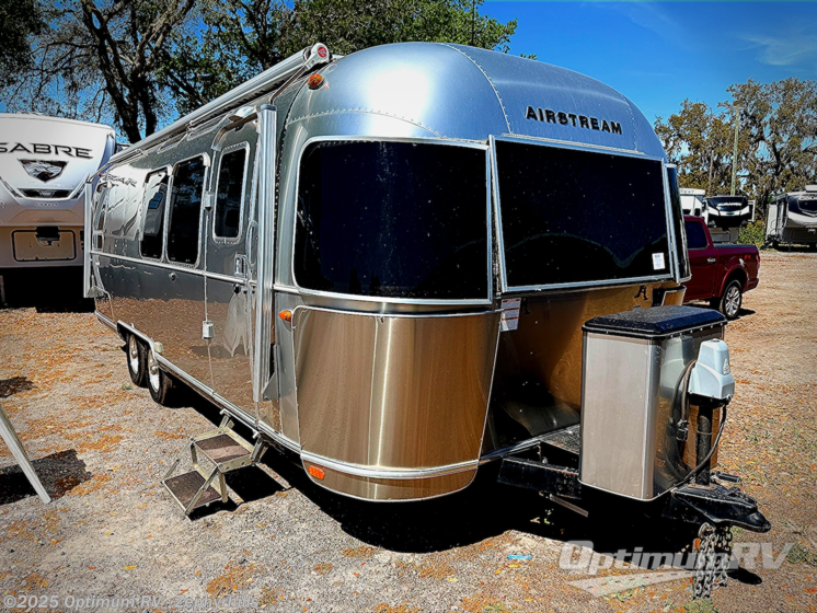 Email now about this 2017 Airstream Serenity 27FB! Used 2017 Airstream Serenity 27FB available in Zephyrhills, Florida