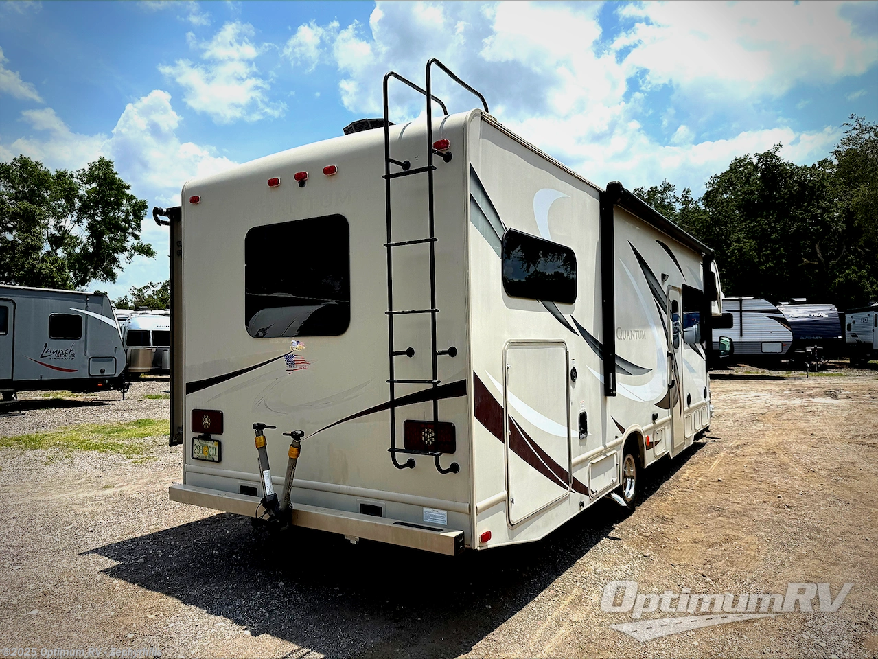 Call now about this 2016 Thor Quantum WS31! 2016 Thor Quantum WS31 - Used Class C For Sale by Optimum RV - Zephyrhills in Zephyrhills, Florida features Slideout