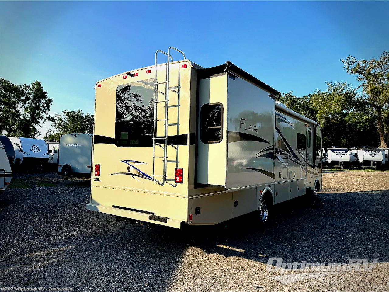 Contact us now about this 2016 Fleetwood Flair 31B! 2016 Flair 31B by Fleetwood from Optimum RV - Zephyrhills in Zephyrhills, Florida
