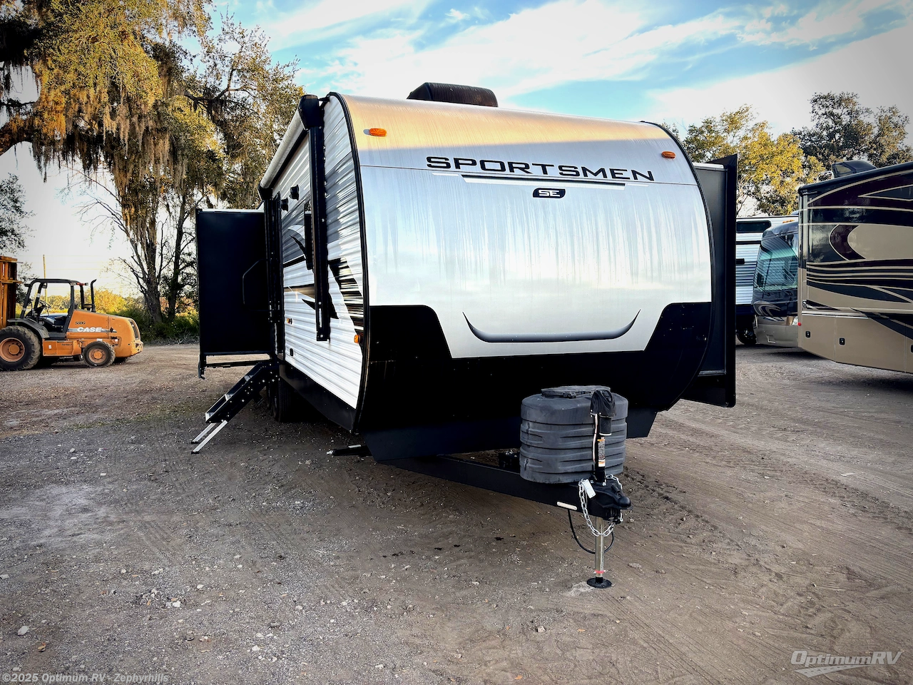 Email now about this 2025 K-Z Sportsmen SE 303QBSE! Used 2025 K-Z Sportsmen SE 303QBSE available in Zephyrhills, Florida