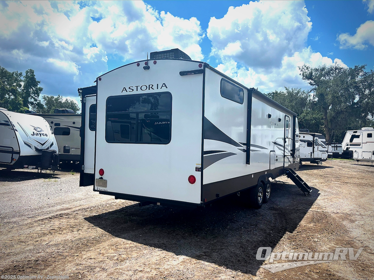 Call now about this 2024 Dutchmen Astoria 2913FK! 2024 Dutchmen Astoria 2913FK - Used Travel Trailer For Sale by Optimum RV - Zephyrhills in Zephyrhills, Florida features Slideout, Awning