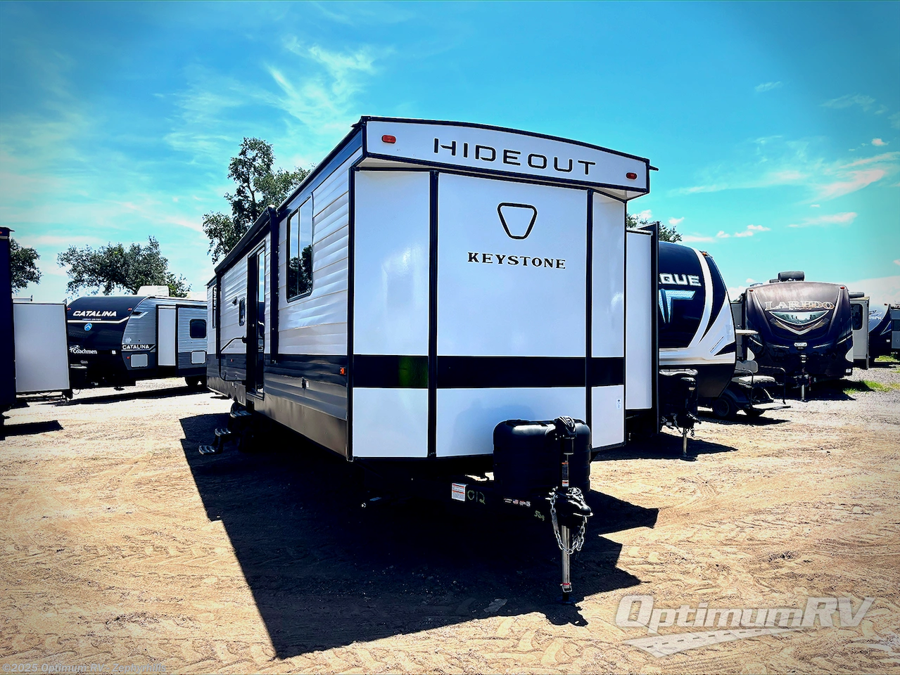 Email now about this 2026 Keystone Hideout 38DBD! New 2026 Keystone Hideout 38DBD available in Zephyrhills, Florida