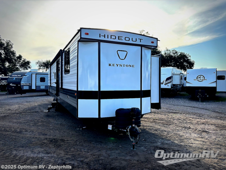 Email now about this 2026 Keystone Hideout 38BHT! New 2026 Keystone Hideout 38BHT available in Zephyrhills, Florida