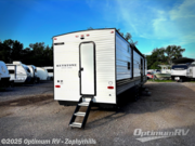 Call now about this 2026 Keystone Hideout 38BHT! 2026 Keystone Hideout 38BHT - New Travel Trailer For Sale by Optimum RV - Zephyrhills in Zephyrhills, Florida