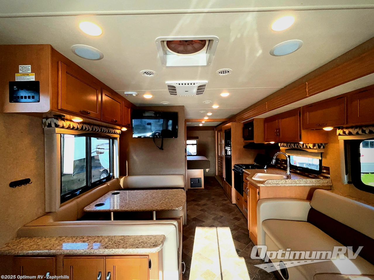 Used 2015 Thor ACE 29.3 available in Zephyrhills, Florida