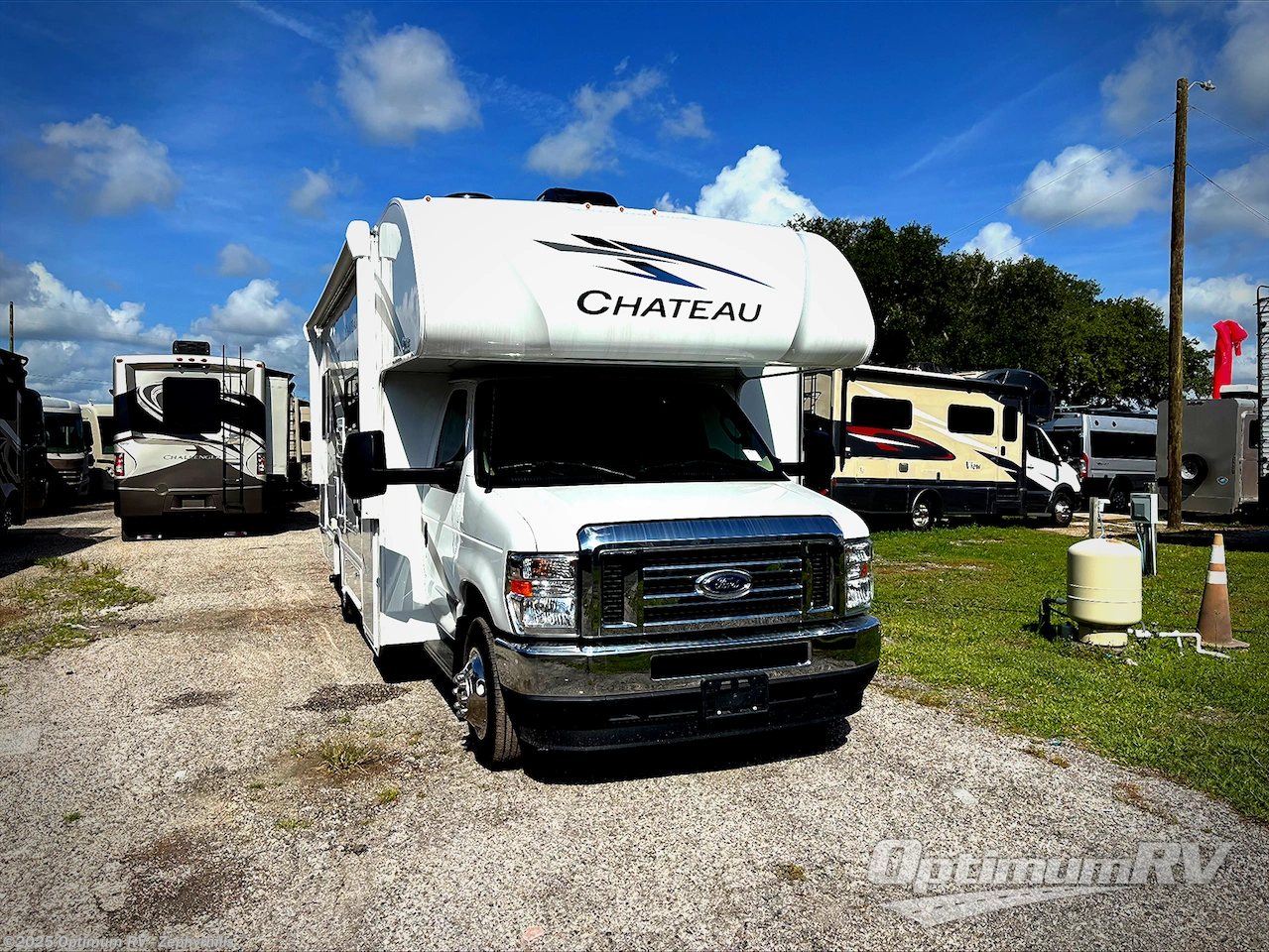 Email now about this 2024 Thor Chateau 25V! Used 2024 Thor Chateau 25V available in Zephyrhills, Florida