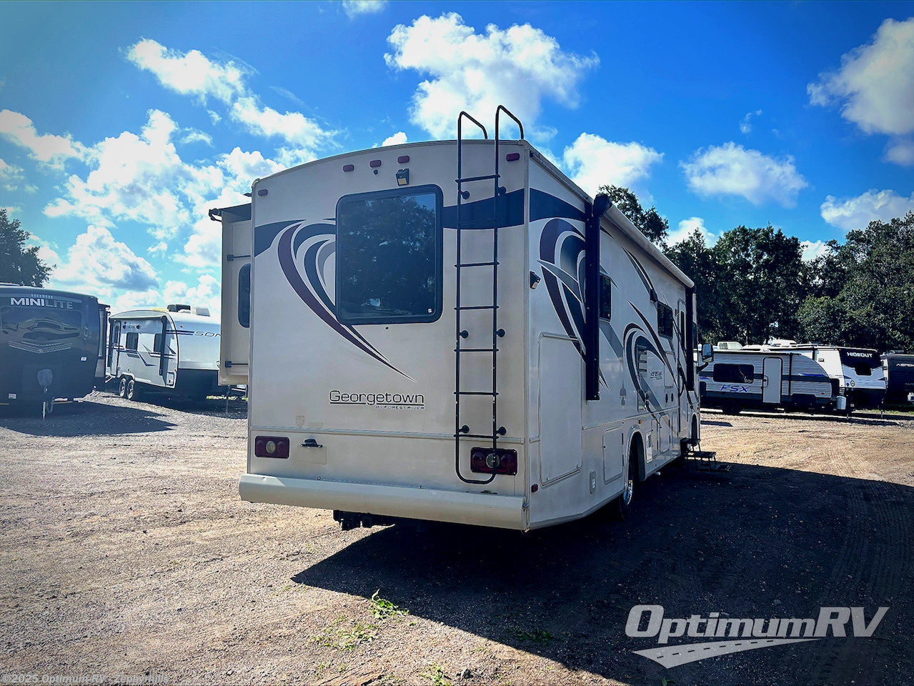 Call now about this 2017 Forest River Georgetown 3 Series 30X3! 2017 Forest River Georgetown 3 Series 30X3 - Used Class A For Sale by Optimum RV - Zephyrhills in Zephyrhills, Florida features Slideout