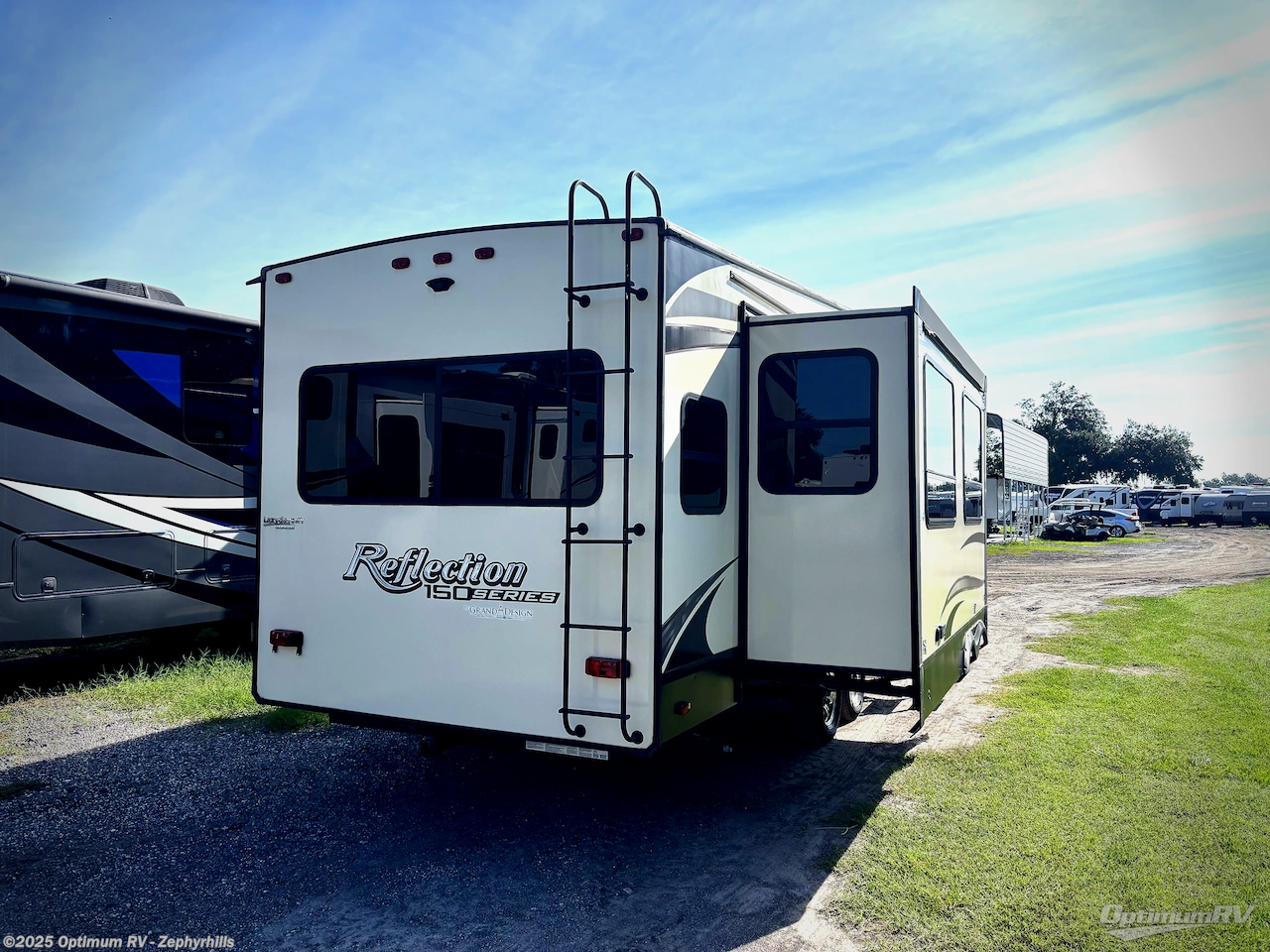 Call now about this 2020 Grand Design Reflection 150 Series 295RL! 2020 Grand Design Reflection 150 Series 295RL - Used Fifth Wheel For Sale by Optimum RV - Zephyrhills in Zephyrhills, Florida features Awning, Slideout