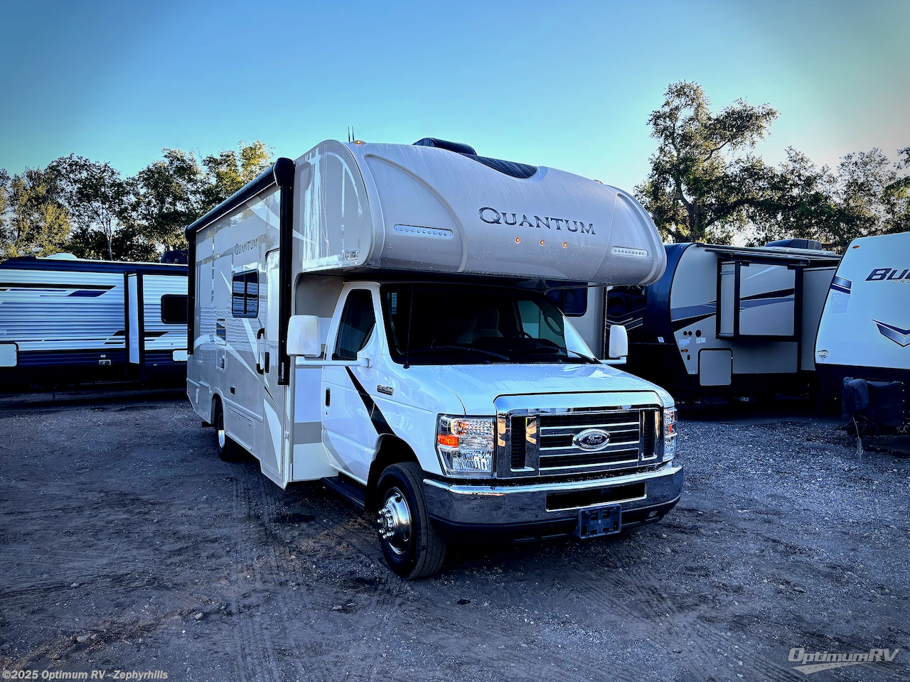 Email now about this 2019 Thor Quantum RC25! Used 2019 Thor Quantum RC25 available in Zephyrhills, Florida