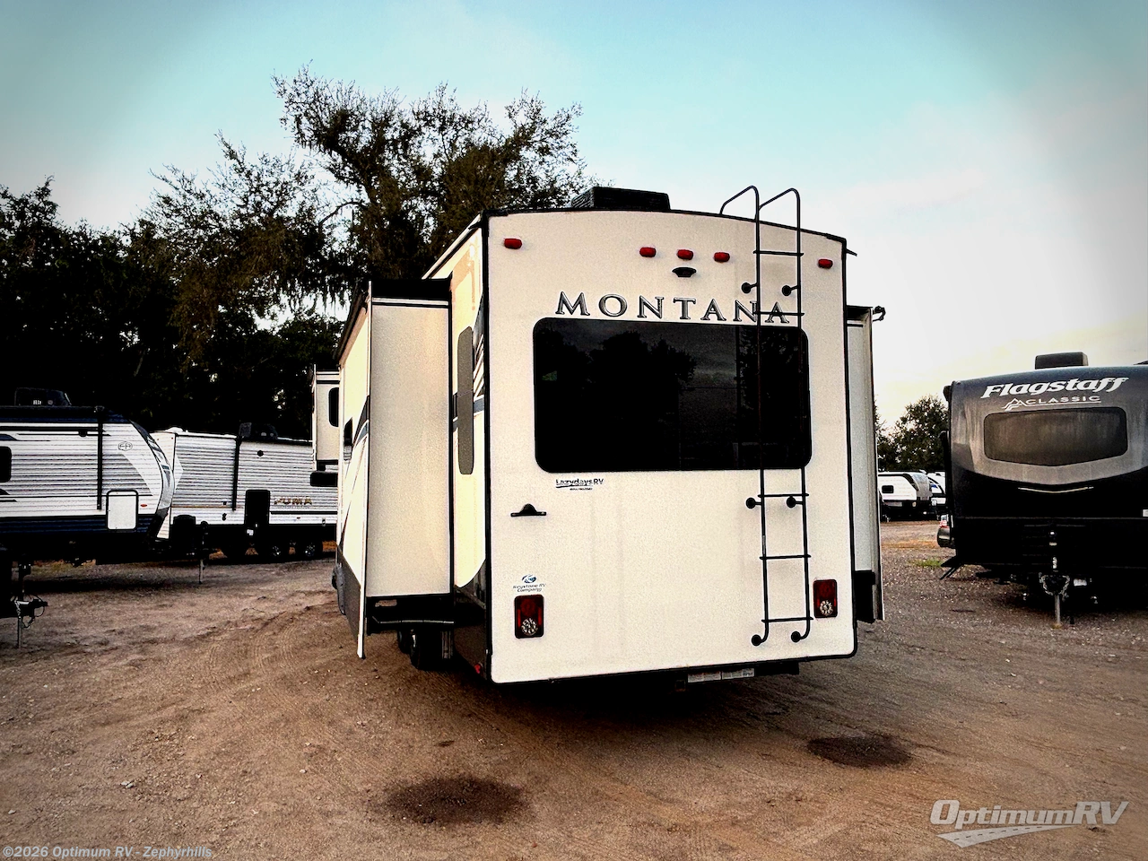 Contact us now about this 2021 Keystone Montana 3231CK! 2021 Montana 3231CK by Keystone from Optimum RV - Zephyrhills in Zephyrhills, Florida