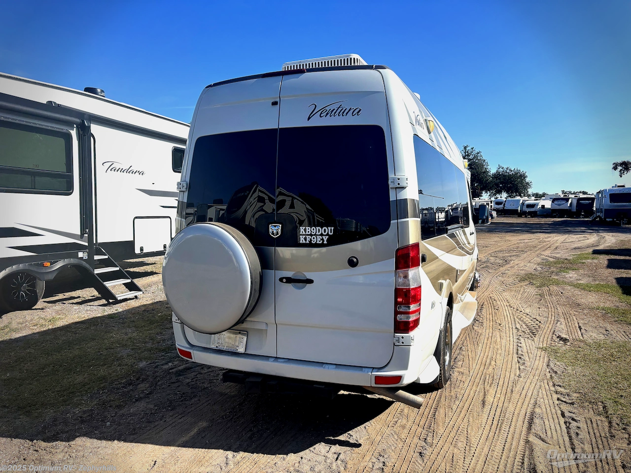 Call now about this 2010 Four Winds Ventura 170S! 2010 Four Winds Ventura 170S - Used Class B For Sale by Optimum RV - Zephyrhills in Zephyrhills, Florida