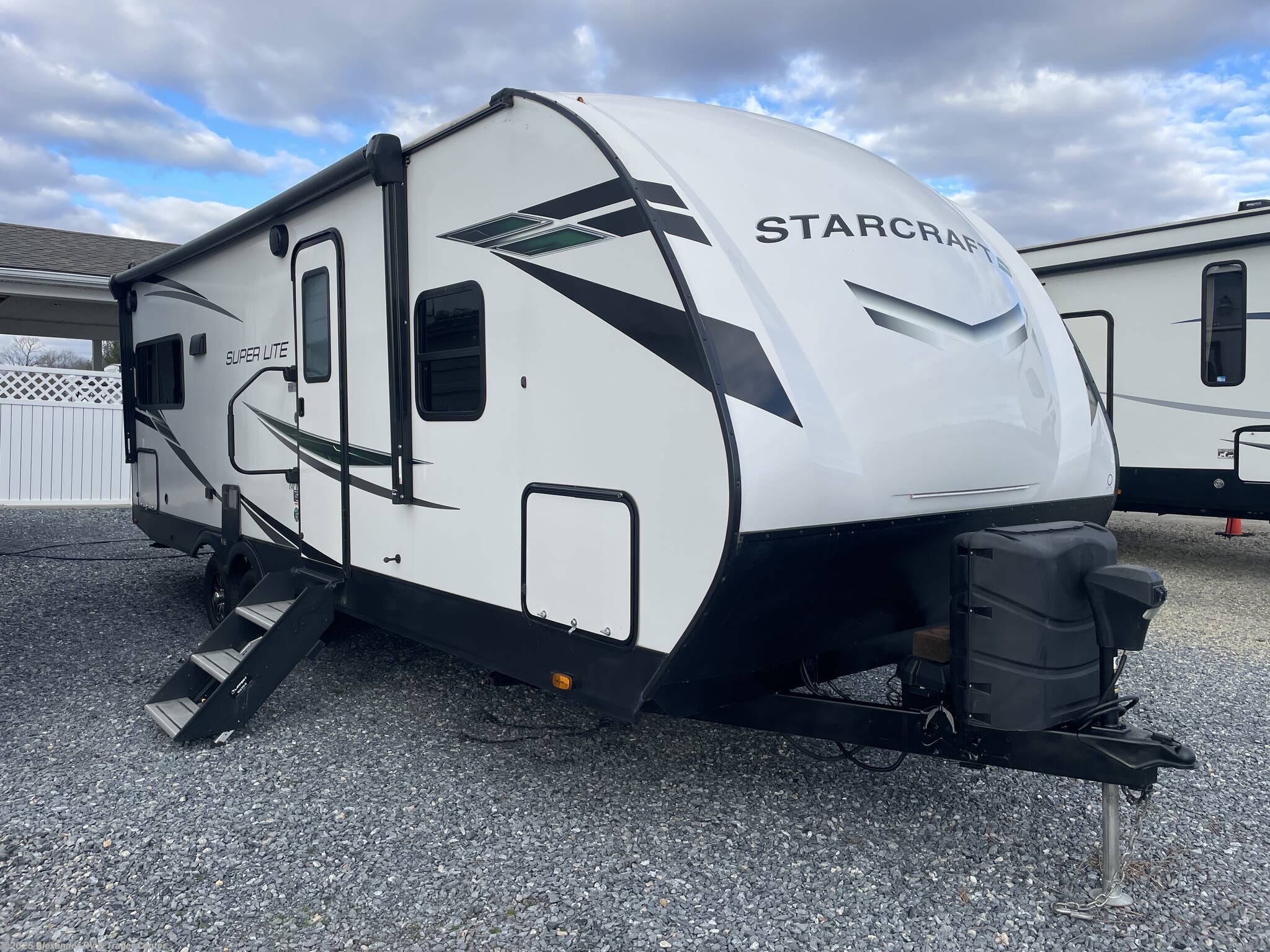 Email now about this 2023 Starcraft Super Lite 242RL! Used 2023 Starcraft Super Lite 242RL available in Clayton, Delaware