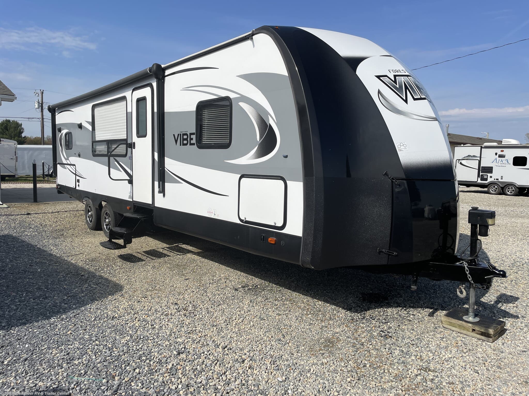 Email now about this 2018 Forest River Vibe 268RKS! Used 2018 Forest River Vibe 268RKS available in Clayton, Delaware