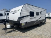 Call now about this 2024 Starcraft Autumn Ridge Single-Axle 182RB! 2024 Starcraft Autumn Ridge Single-Axle 182RB - Used Travel Trailer For Sale by Alexander RV & Trailer Center in Clayton, Delaware features Propane, Refrigerator (12V), LP Detector, Furnace, Microwave