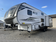 Call now about this 2024 Starcraft GSL Light Duty 304BHS **HUGE PRICE REDUCTION**! 2024 Starcraft GSL Light Duty 304BHS **HUGE PRICE REDUCTION** - New Fifth Wheel For Sale by Alexander RV & Trailer Center in Clayton, Delaware features Skylight, Island Kitchen, Auxiliary Battery, Aluminum Entrance Steps, Power Roof Vent