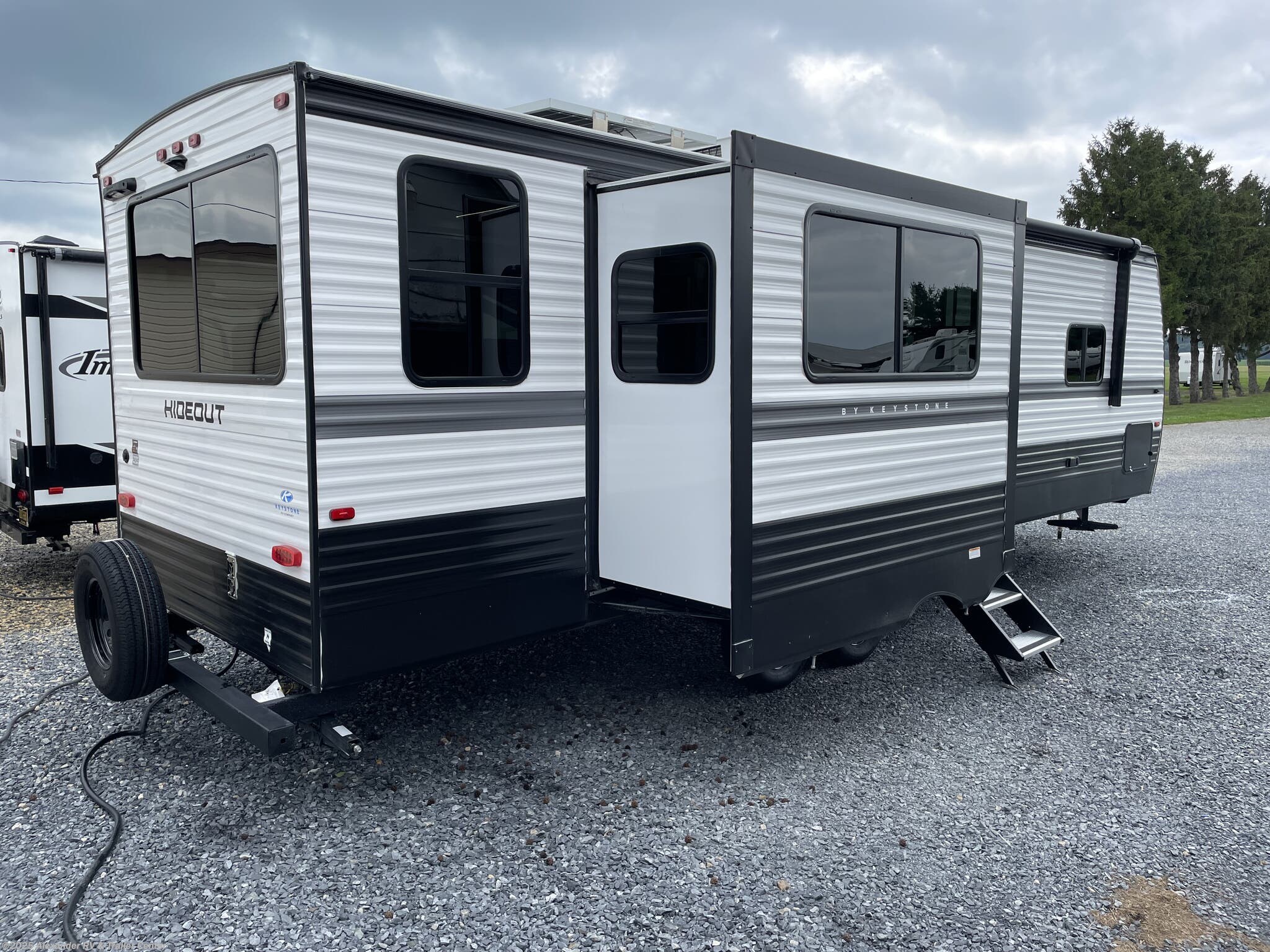 New 2025 Keystone Hideout 28RKD available in Clayton, Delaware
