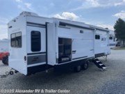 New 2025 Starcraft GSL 354MBH **HUGE PRICE REDUCTION** available in Clayton, Delaware