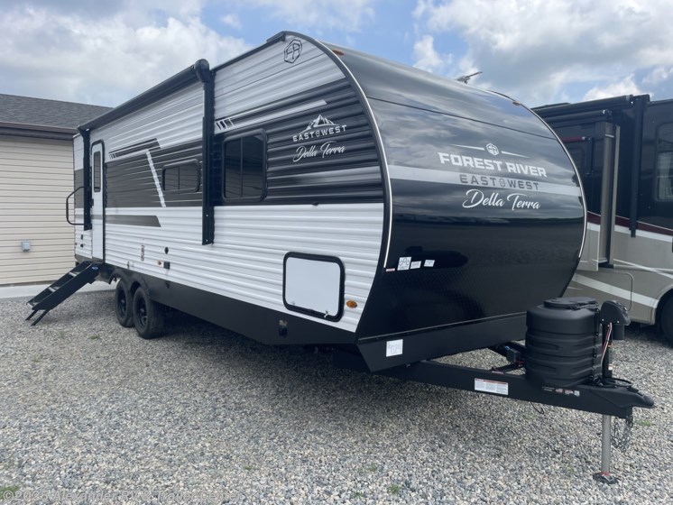 Email now about this 2026 East to West Della Terra 261RB! New 2026 East to West Della Terra 261RB available in Clayton, Delaware