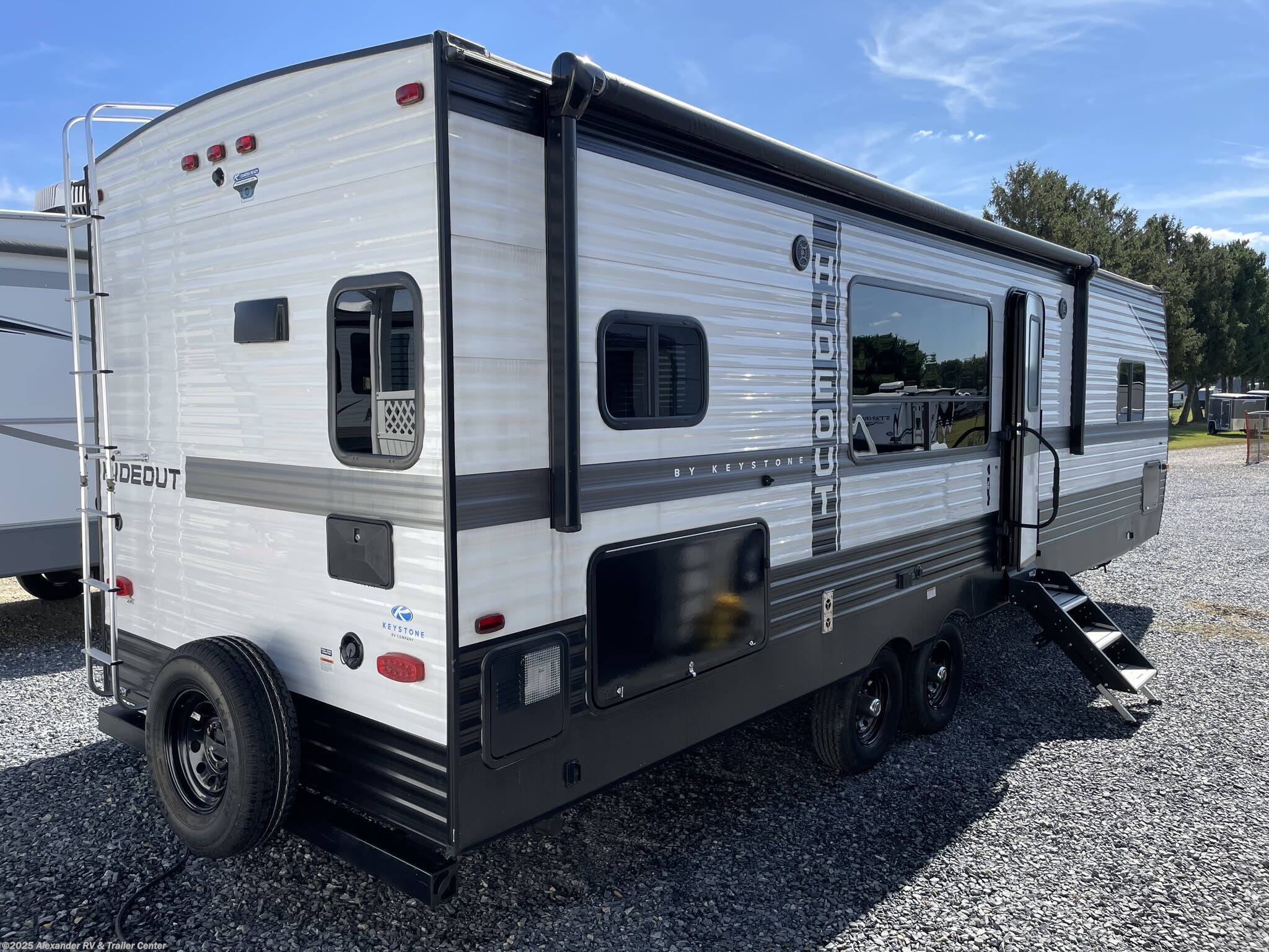 Used 2022 Keystone Hideout East 28RKS available in Clayton, Delaware