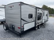 Used 2017 Coachmen Catalina 273BH available in Clayton, Delaware