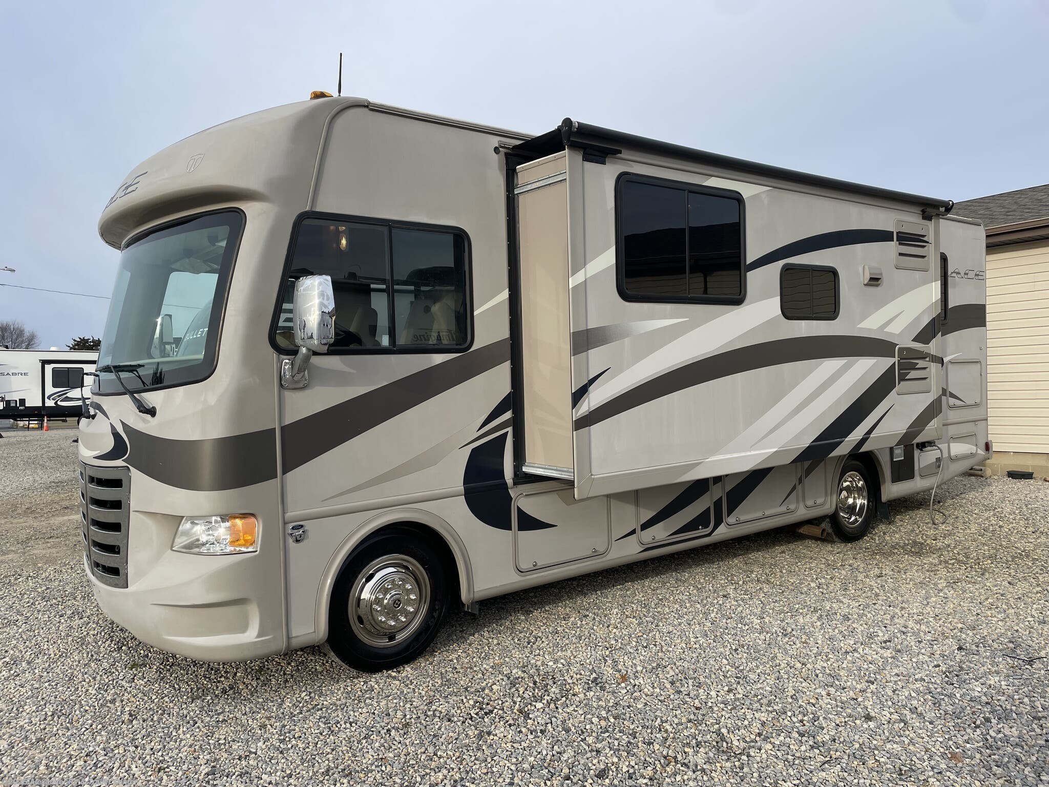 Call now about this 2013 Thor Motor Coach A.C.E. 29.2! 2013 Thor Motor Coach A.C.E. 29.2 - Used Class A For Sale by Alexander RV & Trailer Center in Clayton, Delaware features Power Roof Vent, TV Antenna, Auxiliary Battery, Backup Camera, Slideout