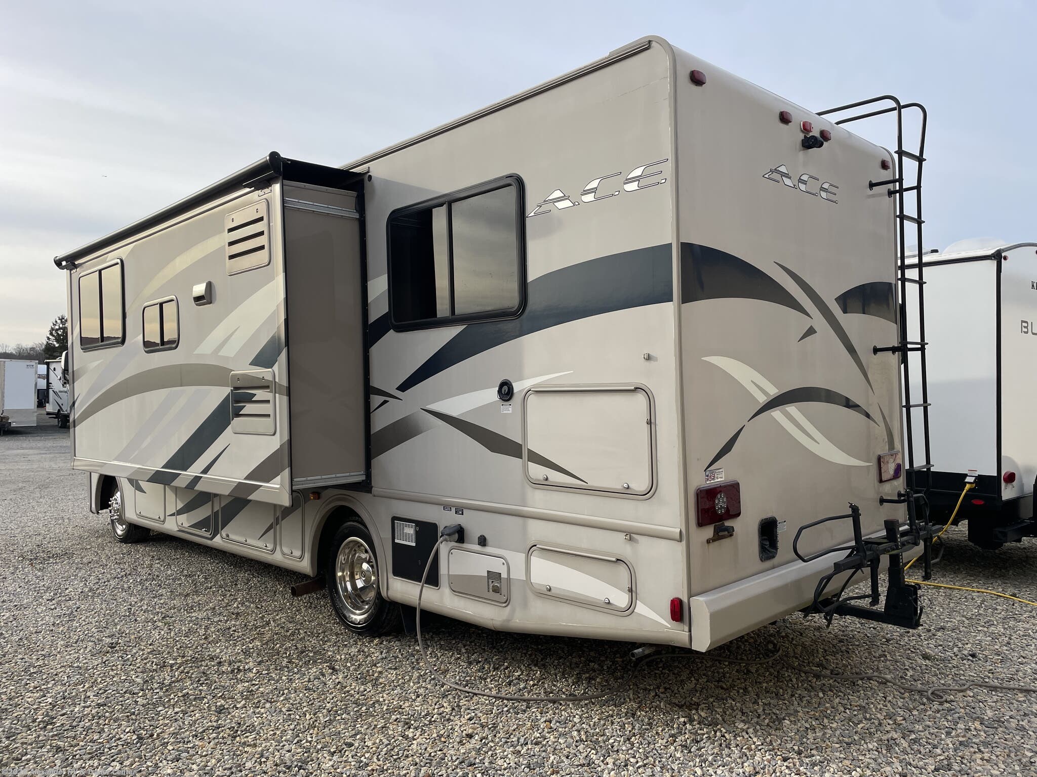Contact us now about this 2013 Thor Motor Coach A.C.E. 29.2! 2013 A.C.E. 29.2 by Thor Motor Coach from Alexander RV & Trailer Center in Clayton, Delaware